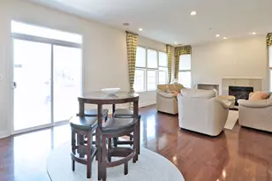 2140 Edgartown Ln, Hoffman Estates, IL 60192 - Photo 13