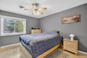 1219 Hunters Ln, Lake Zurich, IL 60047 - Photo 19
