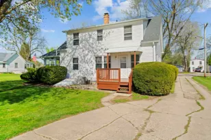 523 W Harrison St, Belvidere, IL 61008 - Photo 33