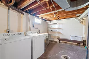 523 W Harrison St, Belvidere, IL 61008 - Photo 27