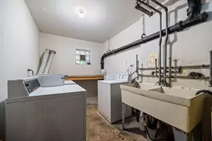 6025 N Wolcott Ave, Chicago, IL 60660 - Photo 17
