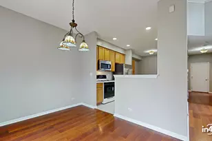 2917 Kentshire Cir, Naperville, IL 60564 - Photo 9