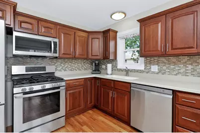 [Address not provided], Carol Stream, IL 60188 - Photo 7