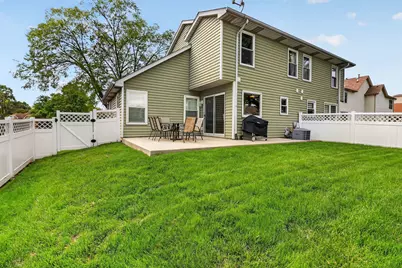 [Address not provided], Carol Stream, IL 60188 - Photo 17
