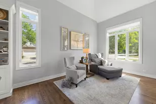 2367 Angela Ln, Aurora, IL 60502 - Photo 9