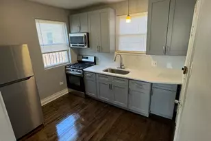 2643 S 61st Ct, Cicero, IL 60804 - Photo 7