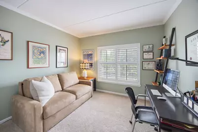 446 McDaniels Circle #302, Clarendon Hills, IL 60514 - Photo 13