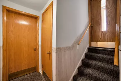2257 Des Plaines Avenue #1NE, North Riverside, IL 60546 - Photo 5