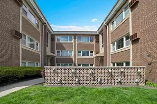 2257 Des Plaines Ave, North Riverside, IL 60546 - Photo 1