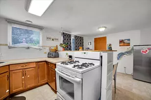 2257 Des Plaines Ave, North Riverside, IL 60546 - Photo 13