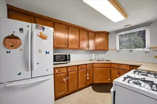 2257 Des Plaines Ave, North Riverside, IL 60546 - Photo 11