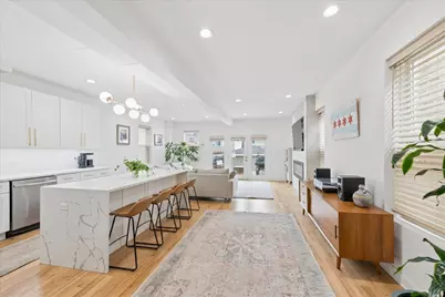 3424 W Beach Avenue, Chicago, IL 60651 - Photo 5