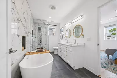 3424 W Beach Avenue, Chicago, IL 60651 - Photo 17