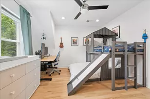 3424 W Beach Ave, Chicago, IL 60651 - Photo 19