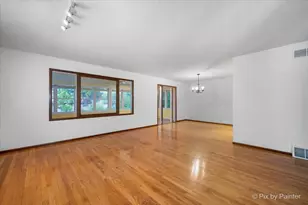 244 Arapahoe Trail, Carol Stream, IL 60188 - Photo 5