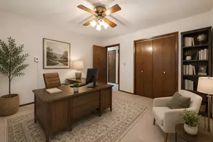 244 Arapahoe Trail, Carol Stream, IL 60188 - Photo 9