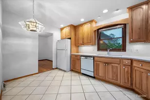 244 Arapahoe Trail, Carol Stream, IL 60188 - Photo 15