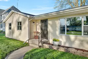 701 Hill St, Mazon, IL 60444 - Photo 3