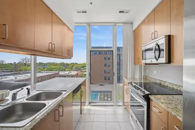 1720 Oak Avenue #711, Evanston, IL 60201 - Photo 9