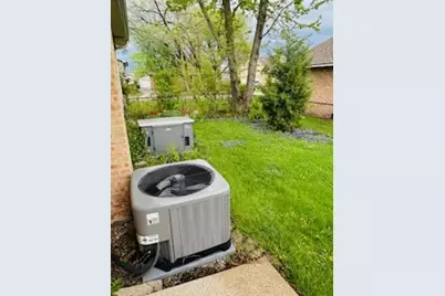 7800 S 78th Court, Bridgeview, IL 60455 - Photo 5