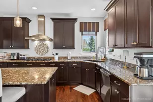 1807 Andover Ln, Crystal Lake, IL 60014 - Photo 23