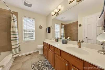 1807 Andover Lane, Crystal Lake, IL 60014 - Photo 45