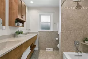 1207 Abbey Ct, Libertyville, IL 60048 - Photo 21