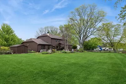1207 Abbey Court, Libertyville, IL 60048 - Photo 7
