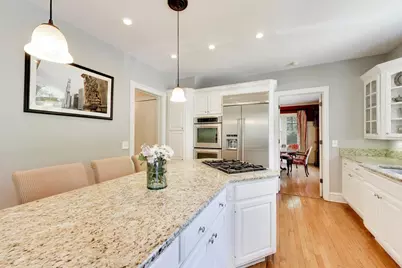 625 E Center Avenue, Lake Bluff, IL 60044 - Photo 11