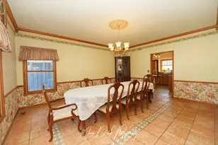 17665 W Julie Ln, Gurnee, IL 60031 - Photo 11