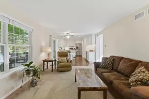 721 Churchill Ln, Oswego, IL 60543 - Photo 9