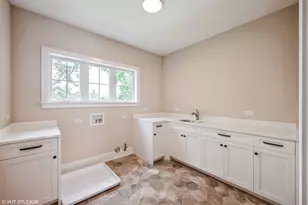 6200 Clarendon Hills Rd Lot 3, Willowbrook, IL 60527 - Photo 29