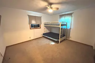 701 Boyd Ave, Iuka, IL 62849 - Photo 7