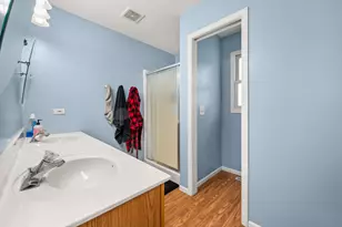 323 W Church St, Genoa, IL 60135 - Photo 17