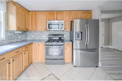 230 Sabin Street, Sycamore, IL 60178 - Photo 7