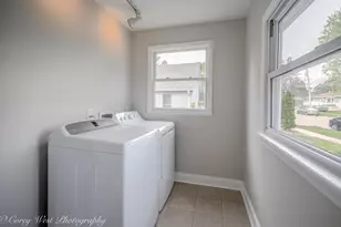 230 Sabin St, Sycamore, IL 60178 - Photo 15