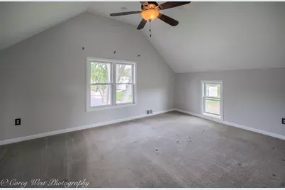 230 Sabin Street, Sycamore, IL 60178 - Photo 23