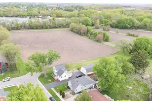 230 Sabin St, Sycamore, IL 60178 - Photo 59