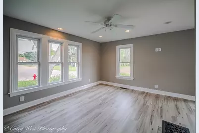 230 Sabin Street, Sycamore, IL 60178 - Photo 19