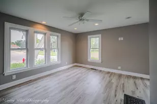 230 Sabin St, Sycamore, IL 60178 - Photo 19
