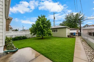 3130 N Monitor Ave, Chicago, IL 60634 - Photo 23