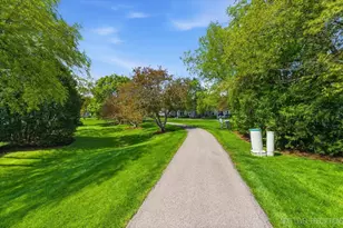 1334 Coldspring Rd, Carol Stream, IL 60188 - Photo 17
