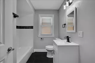 9709 S Avalon Ave, Chicago, IL 60628 - Photo 9
