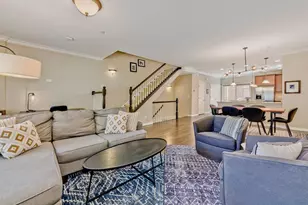 1192 Clarence Ave, Oak Park, IL 60304 - Photo 9