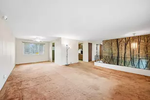 907 Jeffery Ct, Schaumburg, IL 60193 - Photo 3