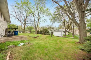 907 Jeffery Ct, Schaumburg, IL 60193 - Photo 23
