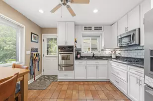 3N303 N Emroy Ave, Elmhurst, IL 60126 - Photo 7
