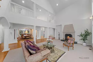 1611 Burr Oak Dr, Libertyville, IL 60048 - Photo 19