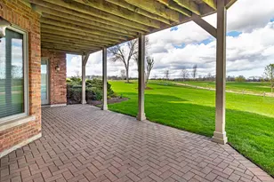 1611 Burr Oak Dr, Libertyville, IL 60048 - Photo 87