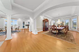 1611 Burr Oak Dr, Libertyville, IL 60048 - Photo 7